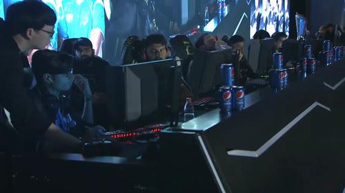 梅开二度助国米终结连败，劳塔罗当选与比萨一役全场最佳