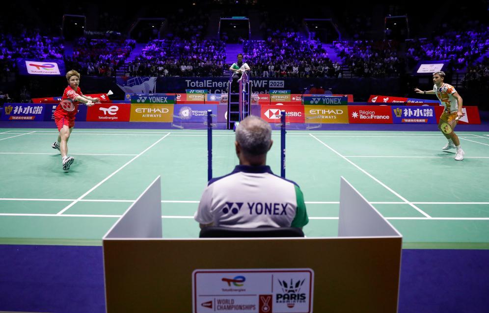 他的外线投 他的外线投